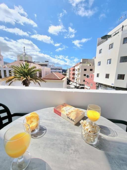Suecia Lirio Apartment Los Cristianos  Bagian luar foto